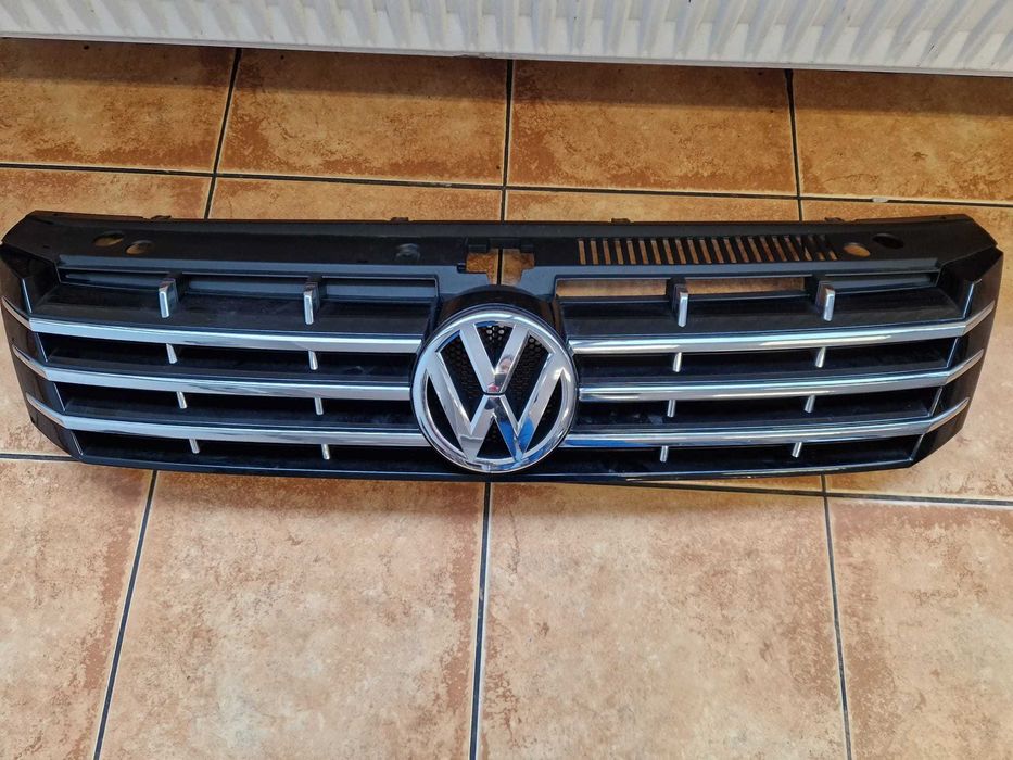 Grill atrapa VW PASSAT B7 11-14 USA