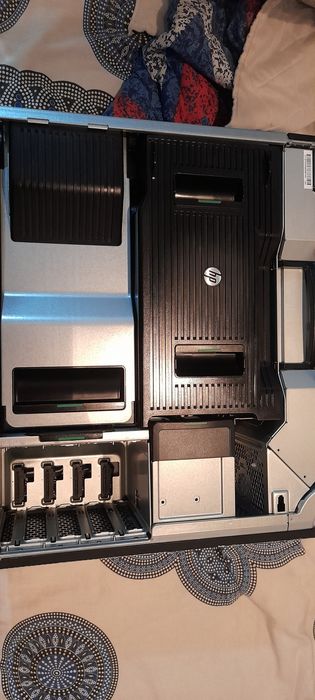 HP WORKSTATION Z840 2x(XEON E5-2690 v3)24cores, 48threads + 32GB DDR4