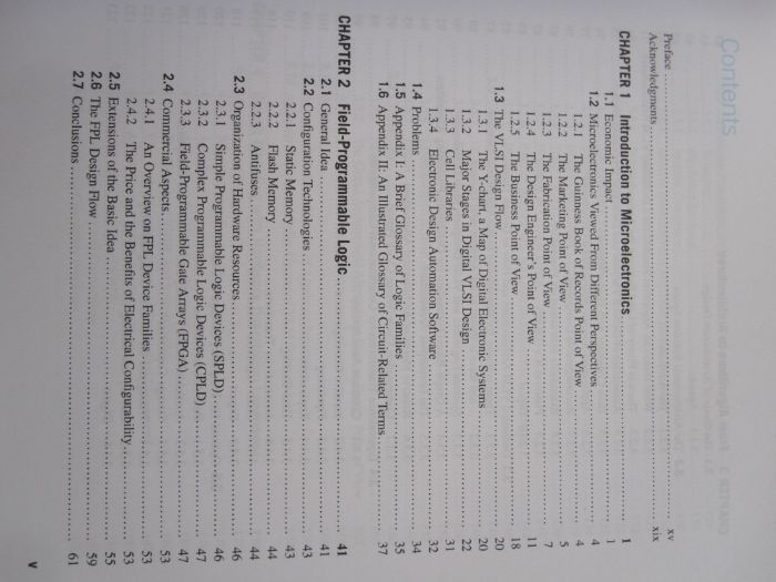 Livro técnico em inglês "Top-Down Digital VLSI Design" by Hubert Kaesl