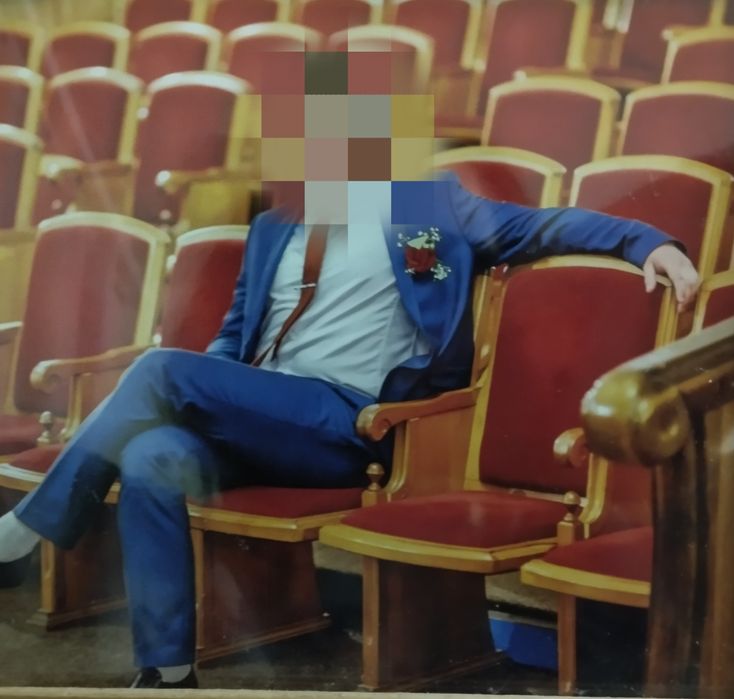 Чоловічий костюм розмір 48-50