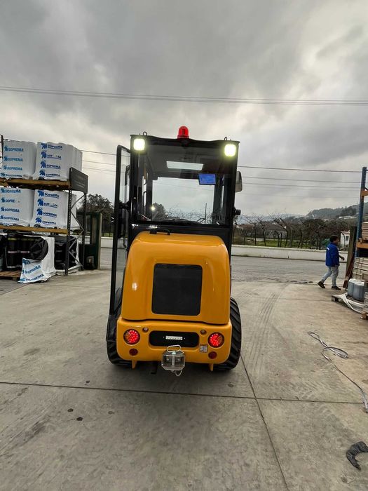 Pá carregadora Kubota h280 1m3