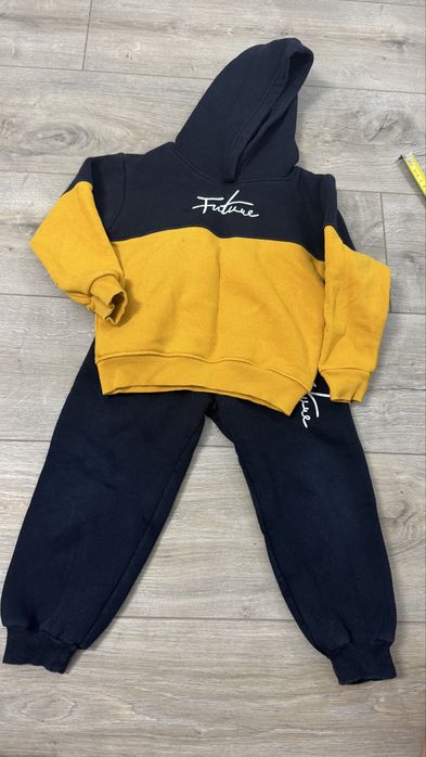 Продам пакет дитячого одягу 98-104