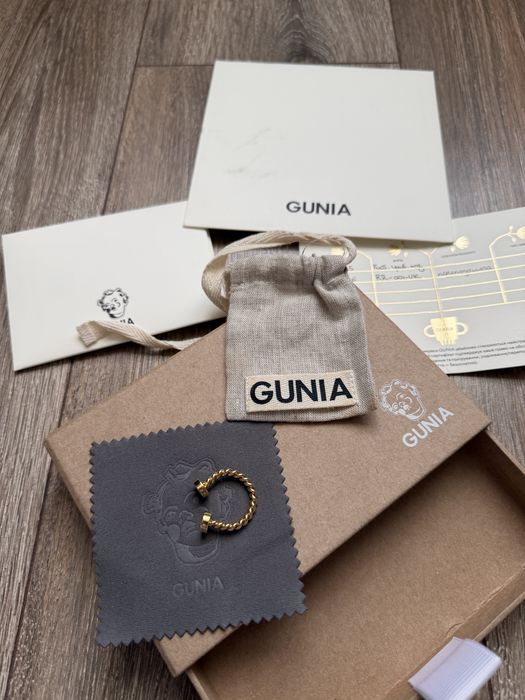 Каблучка українського бренду GUNIA