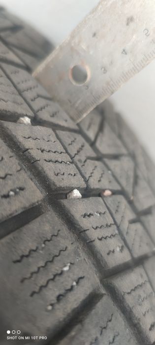 Зимові Bridgestone Blizzak 225/65/17