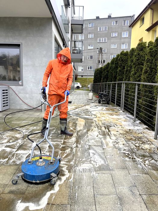 Sprzątanie budynków i terenów – Domyte Trójmiasto