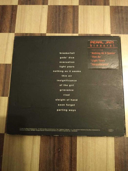 CD Álbum Binaural dos Pearl Jam