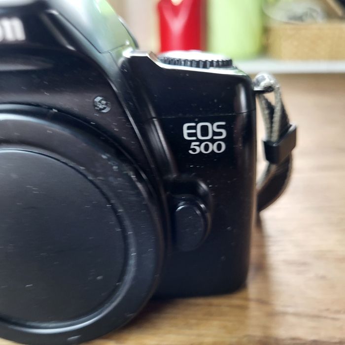 Aparat CANON Eos 500 ⁹⁷