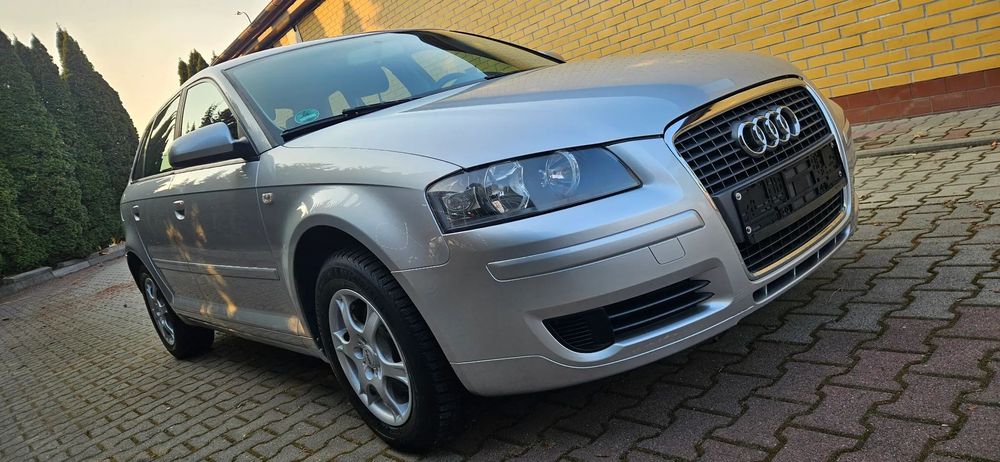 Audi A3 Sportback Klima1.6Mpi TUV-28R 5 drzwi LIFT Alu Komp Mp3 CD podgrzewane fotele