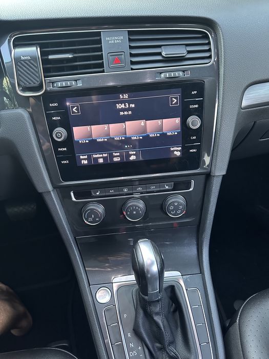 Продам Volkswagen Golf 7