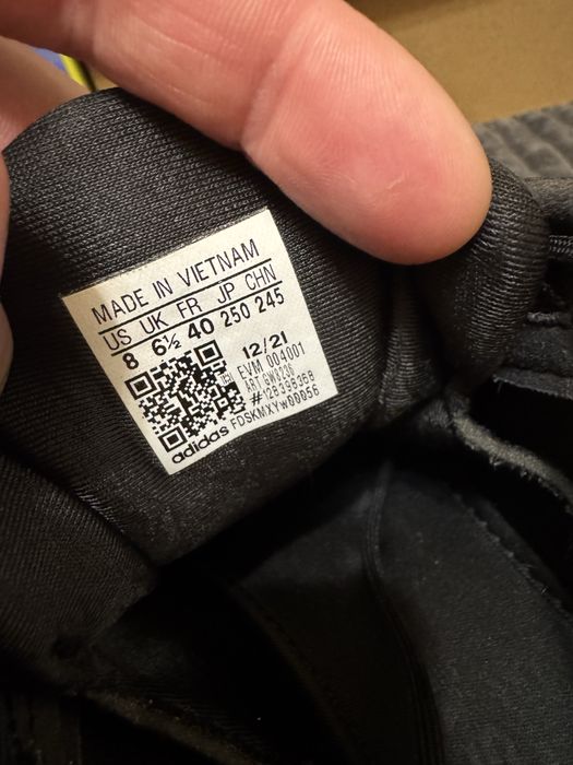 Жіночі кросівки Adidas ozrah 40(25,5см) оригінал