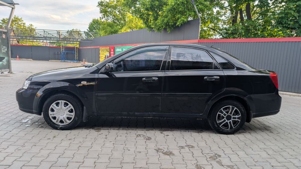 Chevrolet Lacetti 2011 газ/бензин