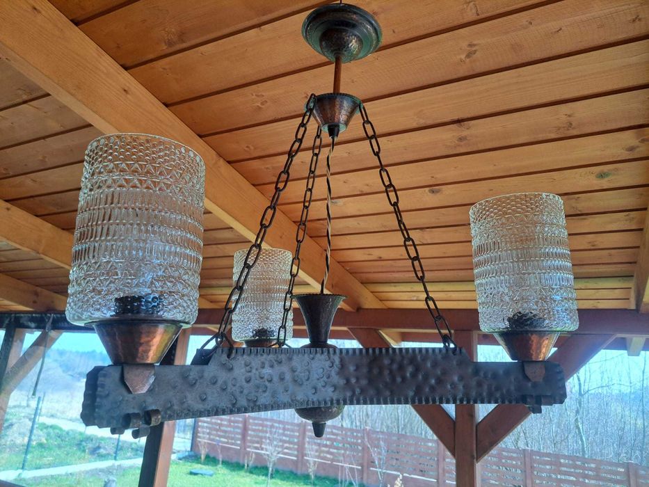 Żyrandol mosiężny trójramienny (na gwint e27) antyk