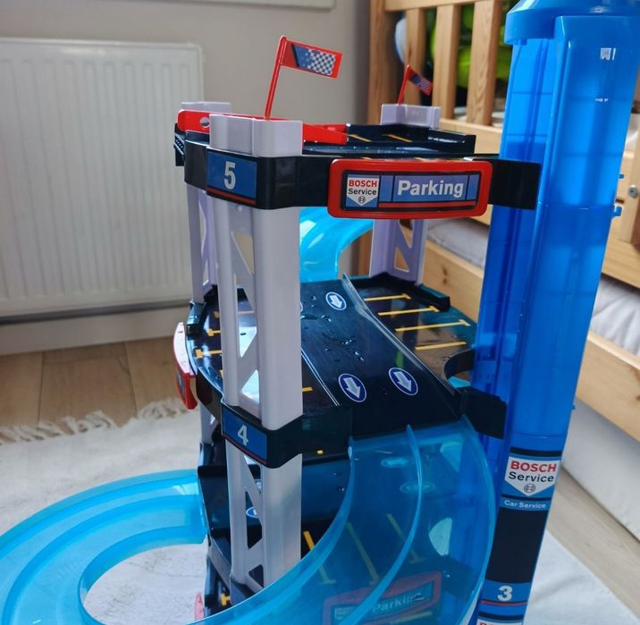 Parking Theo Klein Bosch Service na autka Hot Wheels