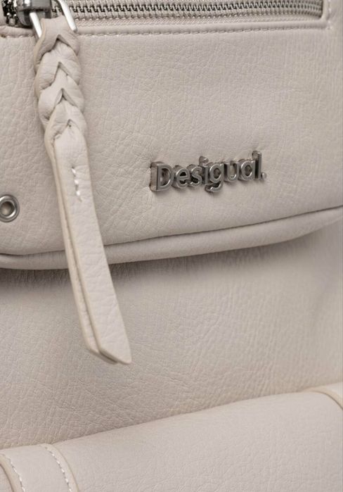 Plecak desigual uzywany stan bardzo dobry