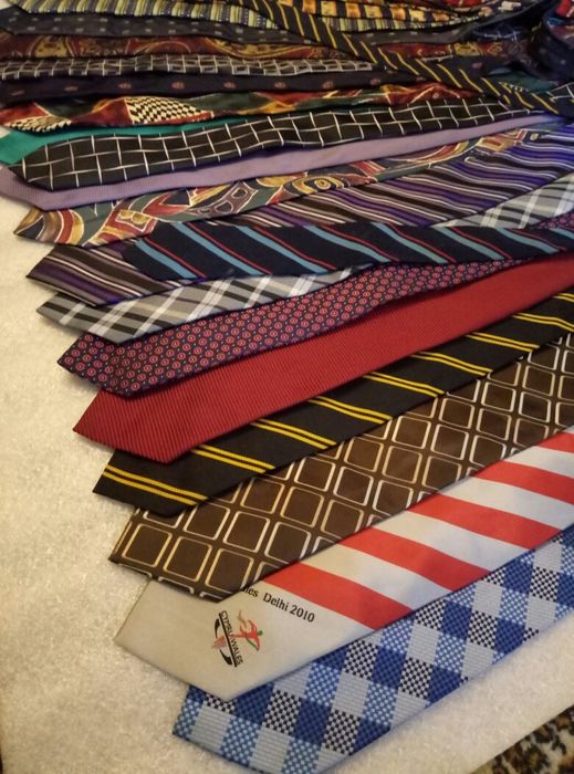 Галстуки, 27 штук обмен на радиолампы