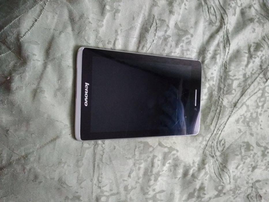 Планшет Lenovo S 5000.