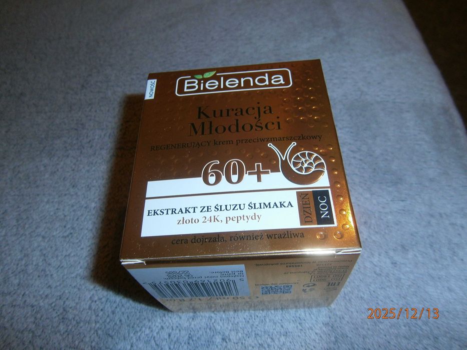 krem regenerujący przeciwzmarszczkowy 60+   -  na PREZENT