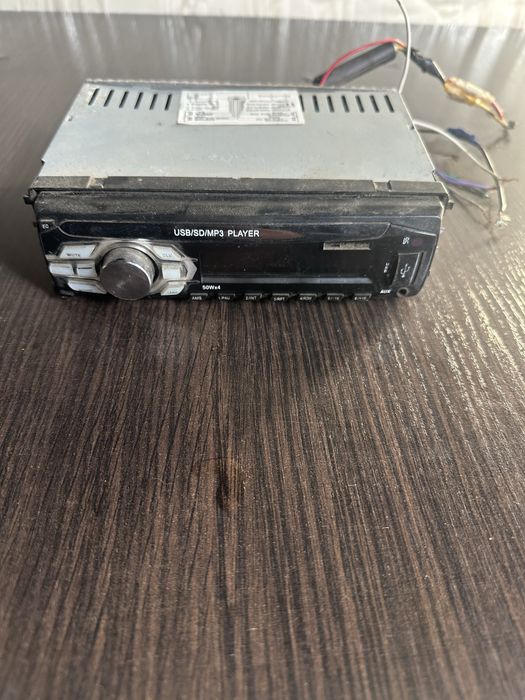 Продам магнитолу