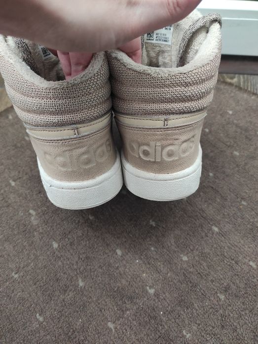 Кросівки,хайтопи Adidas стелька 23,5 см