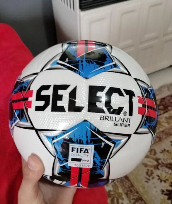 Футбольний м'яч Select Brillant Super, розмір 5 , вага 450 грам