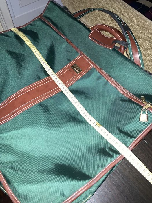 Mala porta-fatos: como NOVA