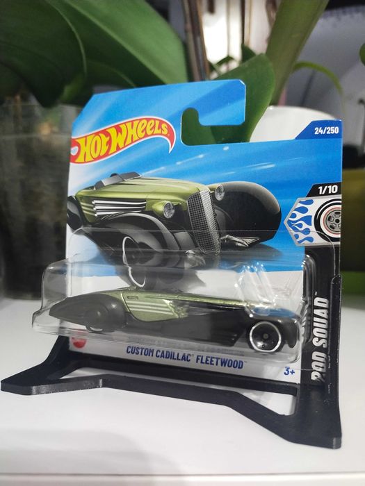 Stojak/Ekspozytor na hot wheels main i pół premki