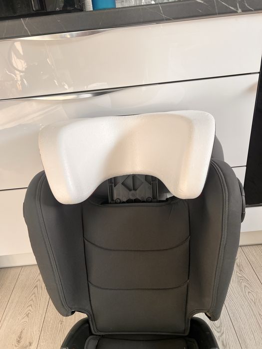 Fotelik samochodowy Britax-Romer Kidfix III M