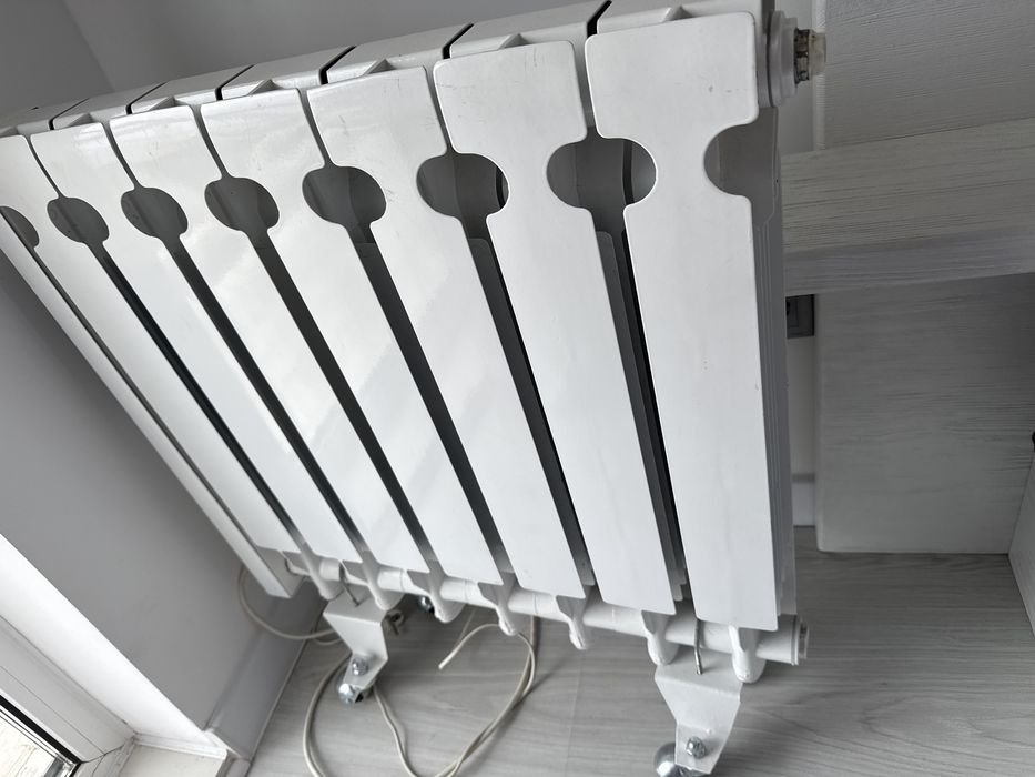 Маслянный обогреватель/радиатор Эра Нова