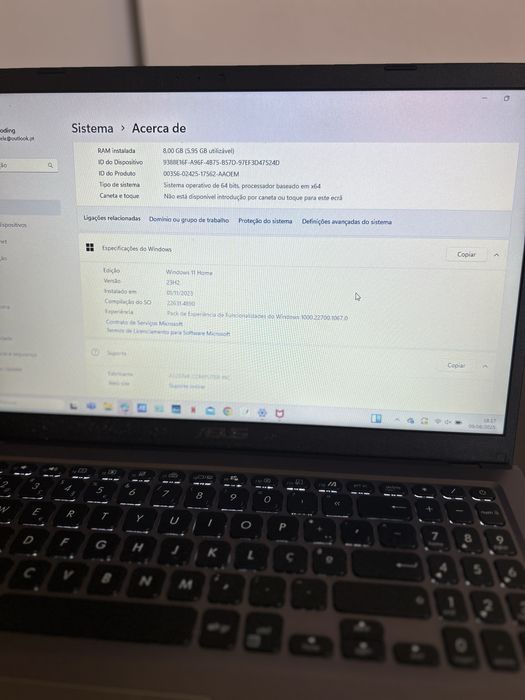Portátil ASUS 15.6” FHD