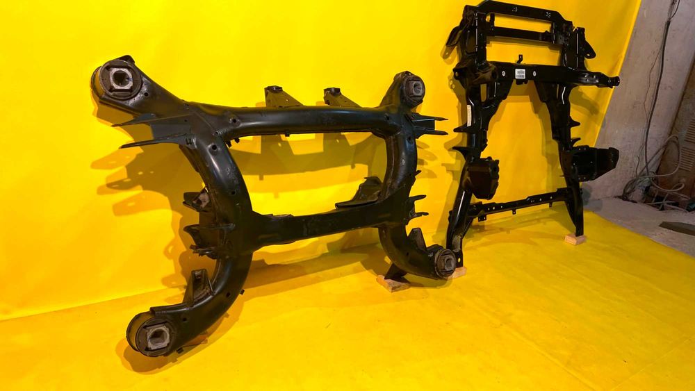 Балка передняя BMW X5 E70 X6 E71 Подрамник БМВ Х5 Е70 Х6 Е71 Задний