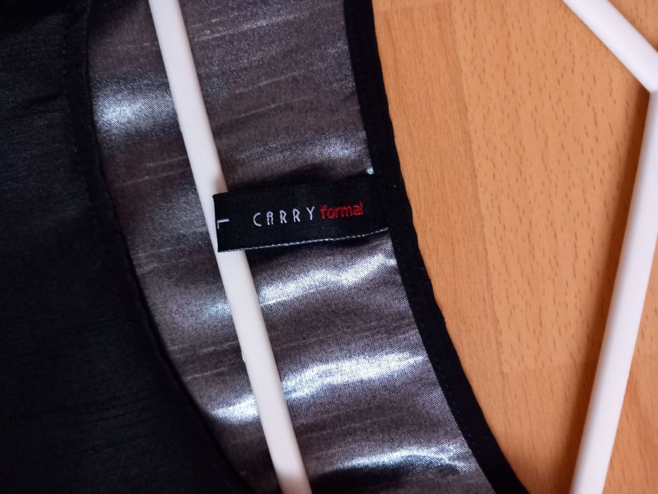Sukienka Carry L