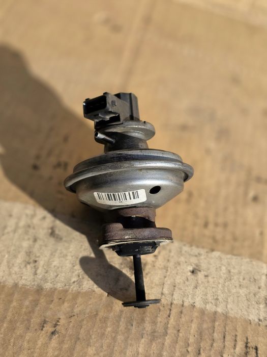 Zawór EGR AGR N47 2.0d BMW E60 E90 E87 X3 E83 E81