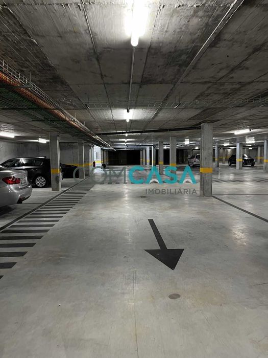 Lugar de Garagem | ao Estadio do Dragão | Vigilancia | Antas Porto