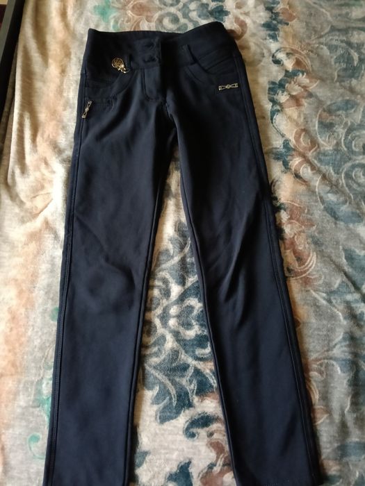 Продам штани для школи