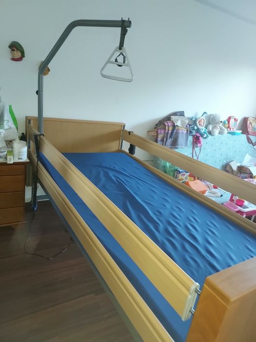 Cama articulada electrica