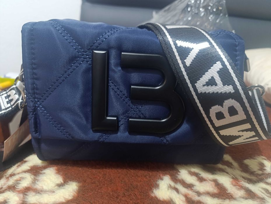 Mala Azul Escura NOVA