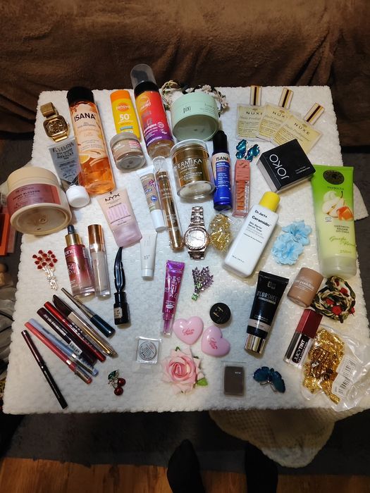 Ogromny zestaw kosmetyków mega paka kosmetyki