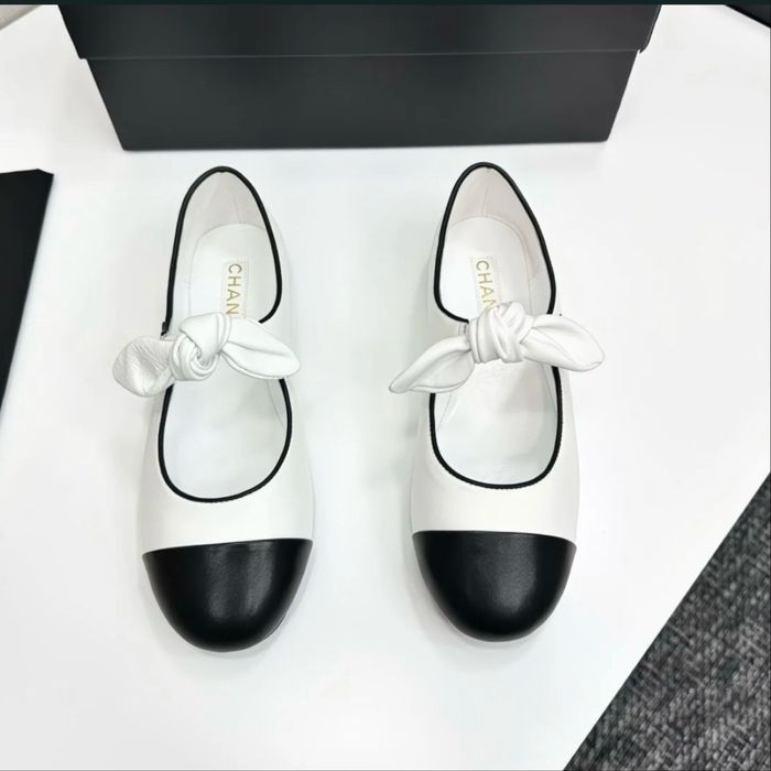 Кожанные туфли Chanel