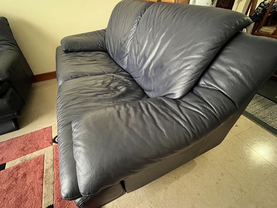 Conjunto de dois sofás originais da Divani & Divani