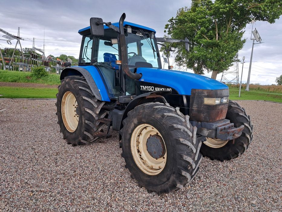 Ciągnik New Holland TM 150