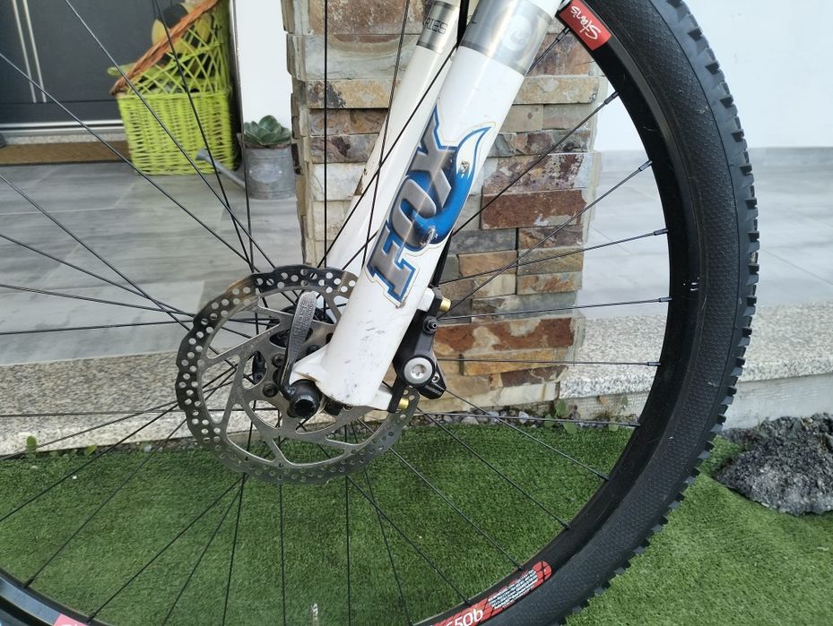 Bicicleta BTT Giant