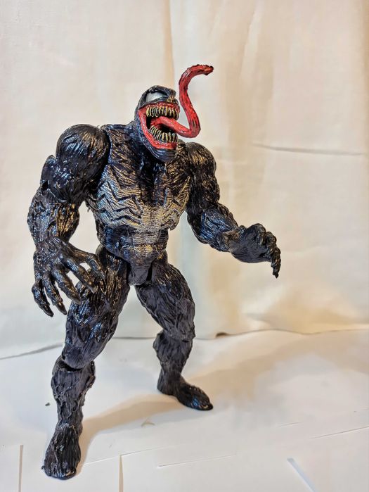 Duża Figurka Venom z materiału PCV, 25x17cm