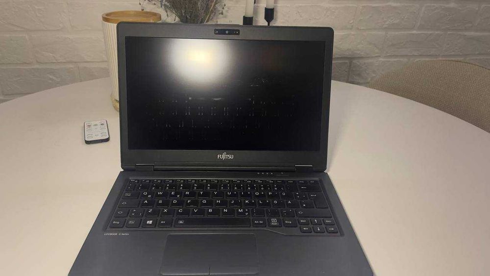 ноутбук fujistu u729