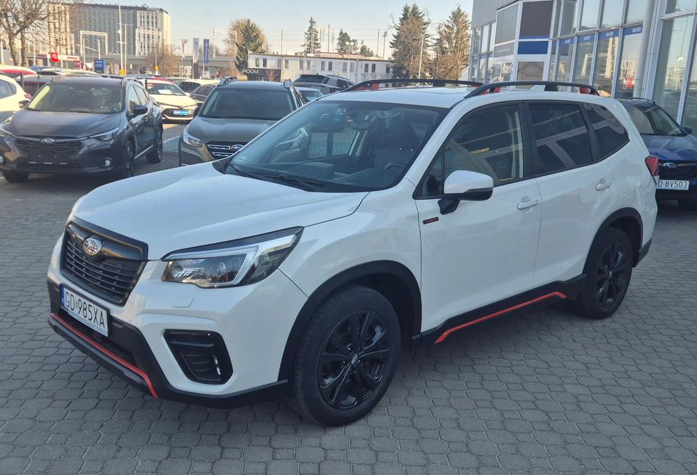 Subaru Forester SUBARU FORESTER  limitowana wersja wyposażenia SPORT