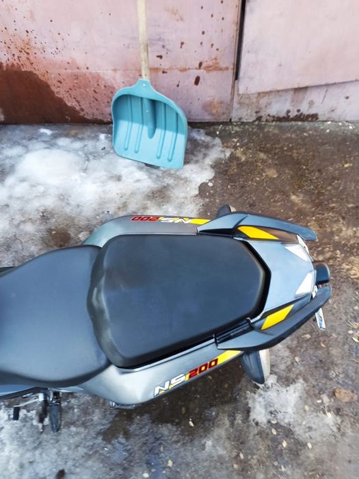 Продам мотоцикл bajaj