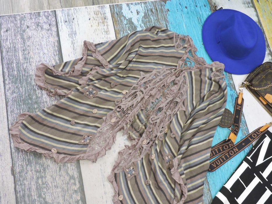 Cream Ponczo koronka wzory One Size