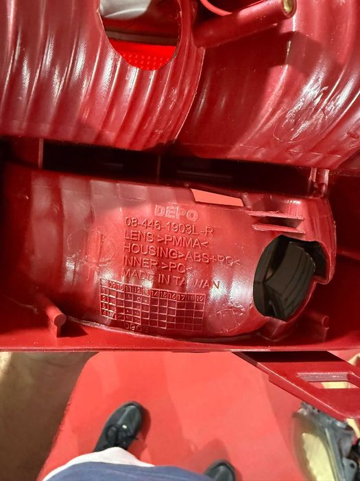 Farolim Traseiro Esquerdo Led - AUDI A6 C6 SEDAN (04 a 11) ref : 08 446 1903L R