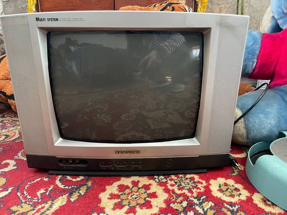 Продаю телевізор