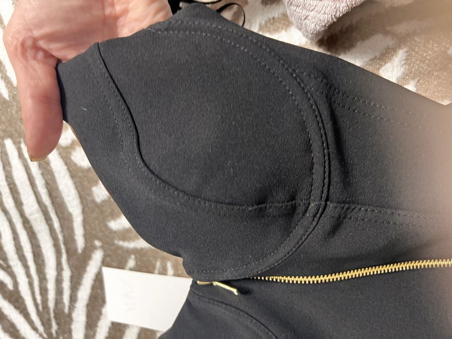 Топ ZAra в чорному кольорі