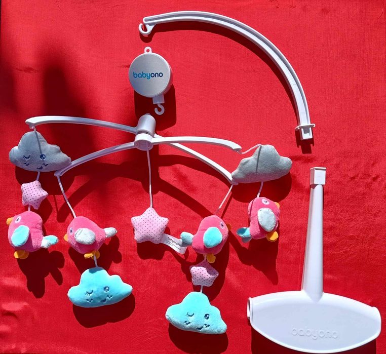 Babyono 626 Karuzela z pozytywką i pluszowymi zawieszkami